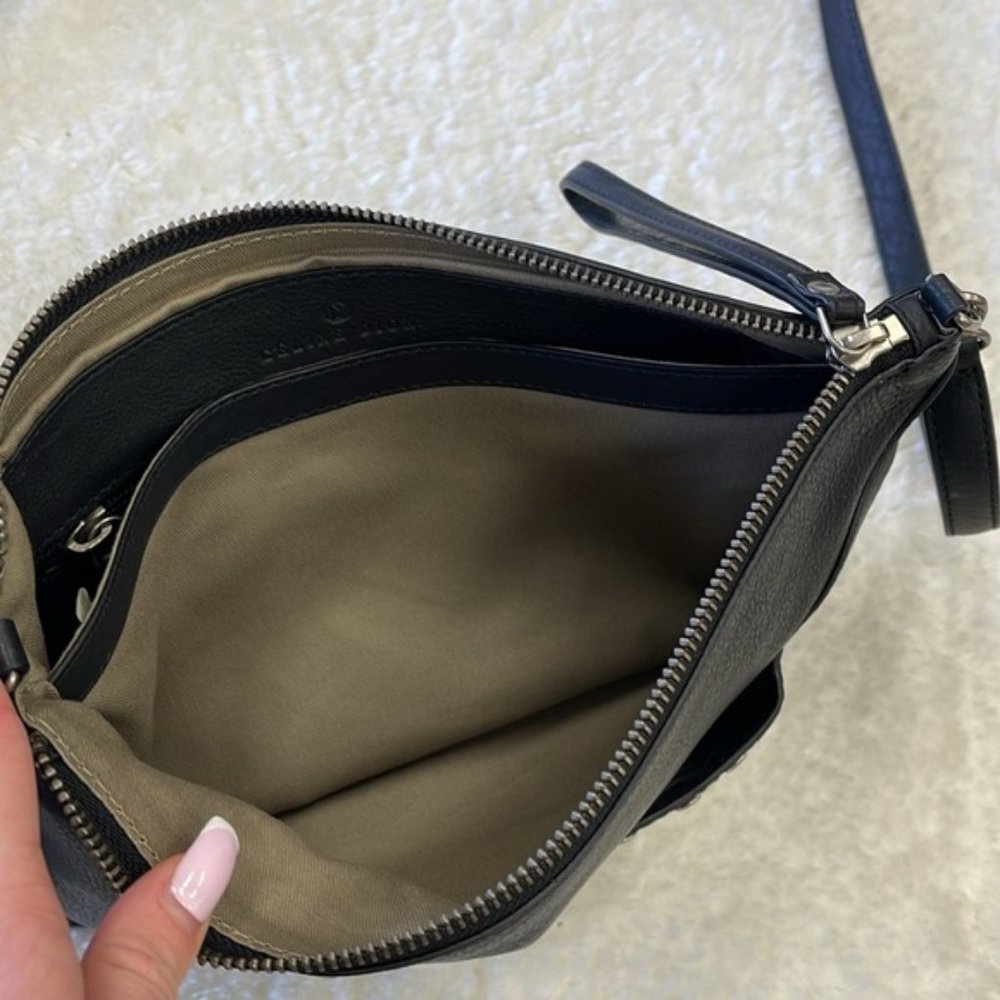 🛍️ Celine Dion Women's Cadence Crossbody Leather Clutch - Picture 11 of 12